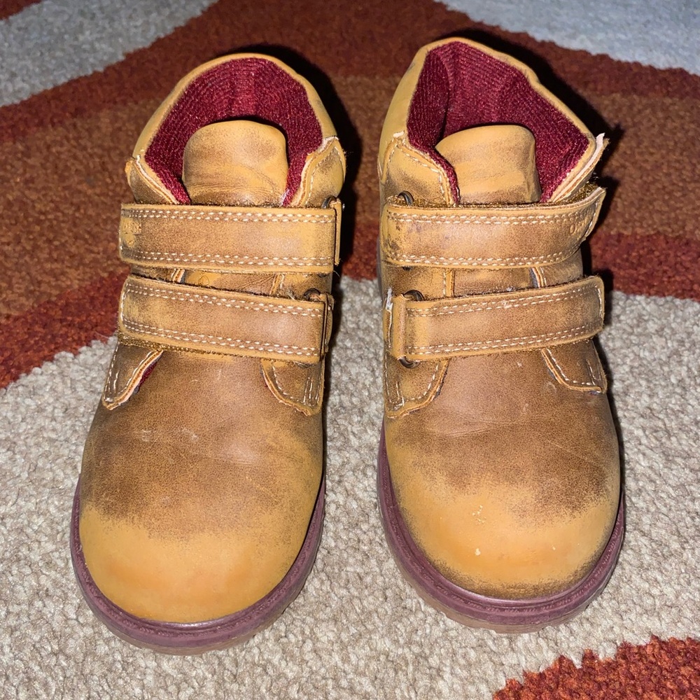 OshKosh B'gosh Tan Kids Boots